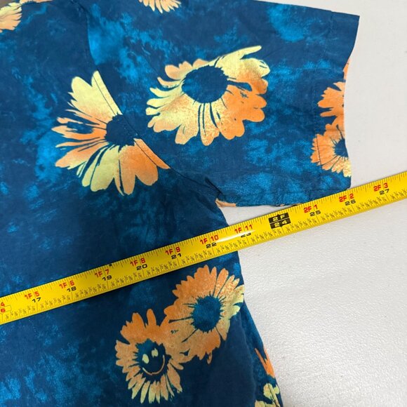 Quiksilver Daisy Spray Floral Short Sleeve Cotton Button Up Shirt Mens sz Large - Picture 8 of 9